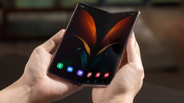 Samsung Galaxy Z Fold 3 ve Z Flip 3 ekran özellikleri Samsung Galaxy Z Fold 3 ve Z Flip 3 ekran özellikleri